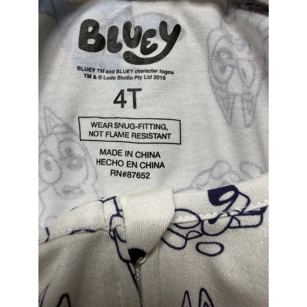 Bluey Toddler Unisex‎ 4T One Piece Pajamas Zip Front Viscose Bingo Snug Fit NWT